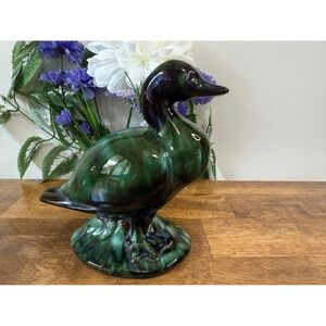 Blue Mountain‎ Pottery Duck Figurine – Green Drip Glaze Ceramic Sculpture Decor